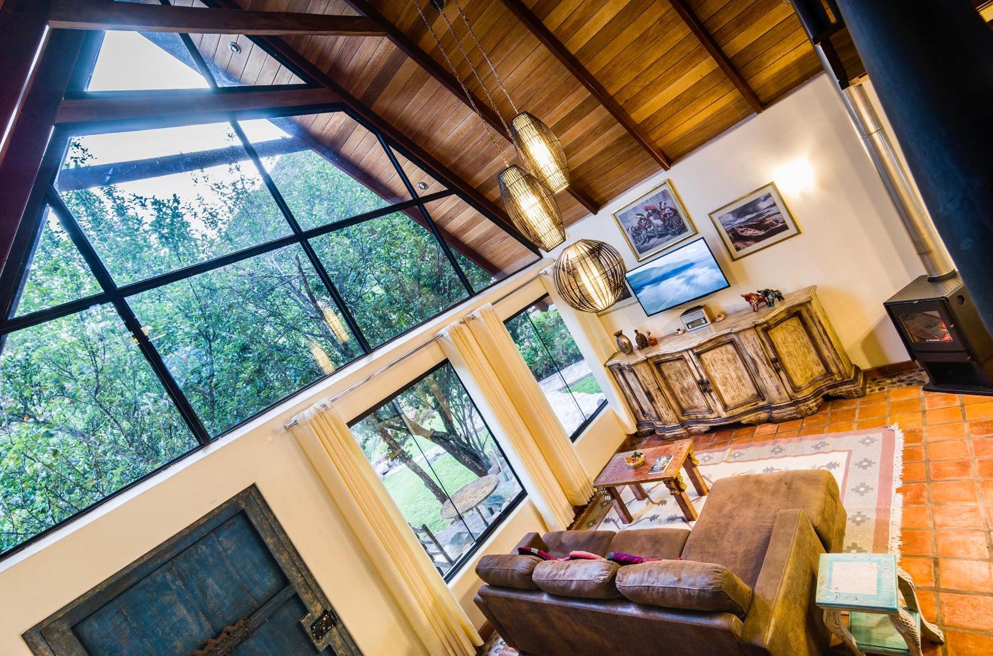 VILLA APU CHICON  Urubamba Bagian luar foto