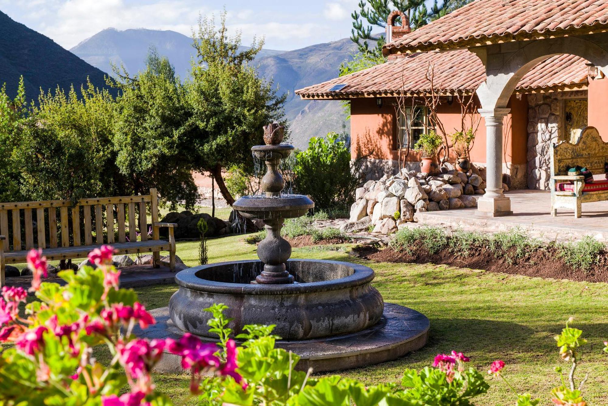 VILLA APU CHICON  Urubamba Bagian luar foto