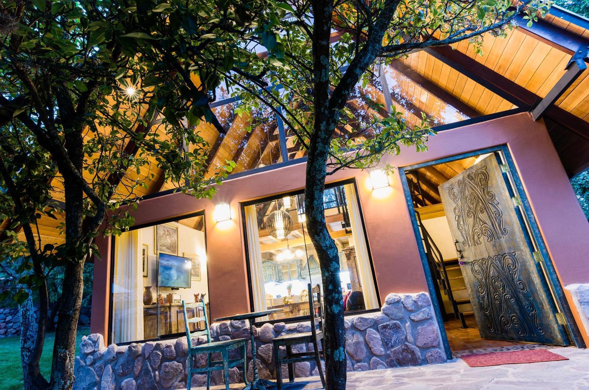 VILLA APU CHICON  Urubamba Bagian luar foto