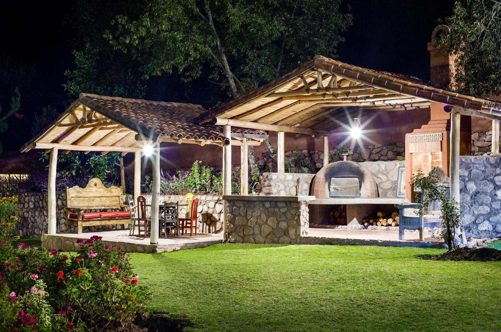 VILLA APU CHICON  Urubamba Bagian luar foto