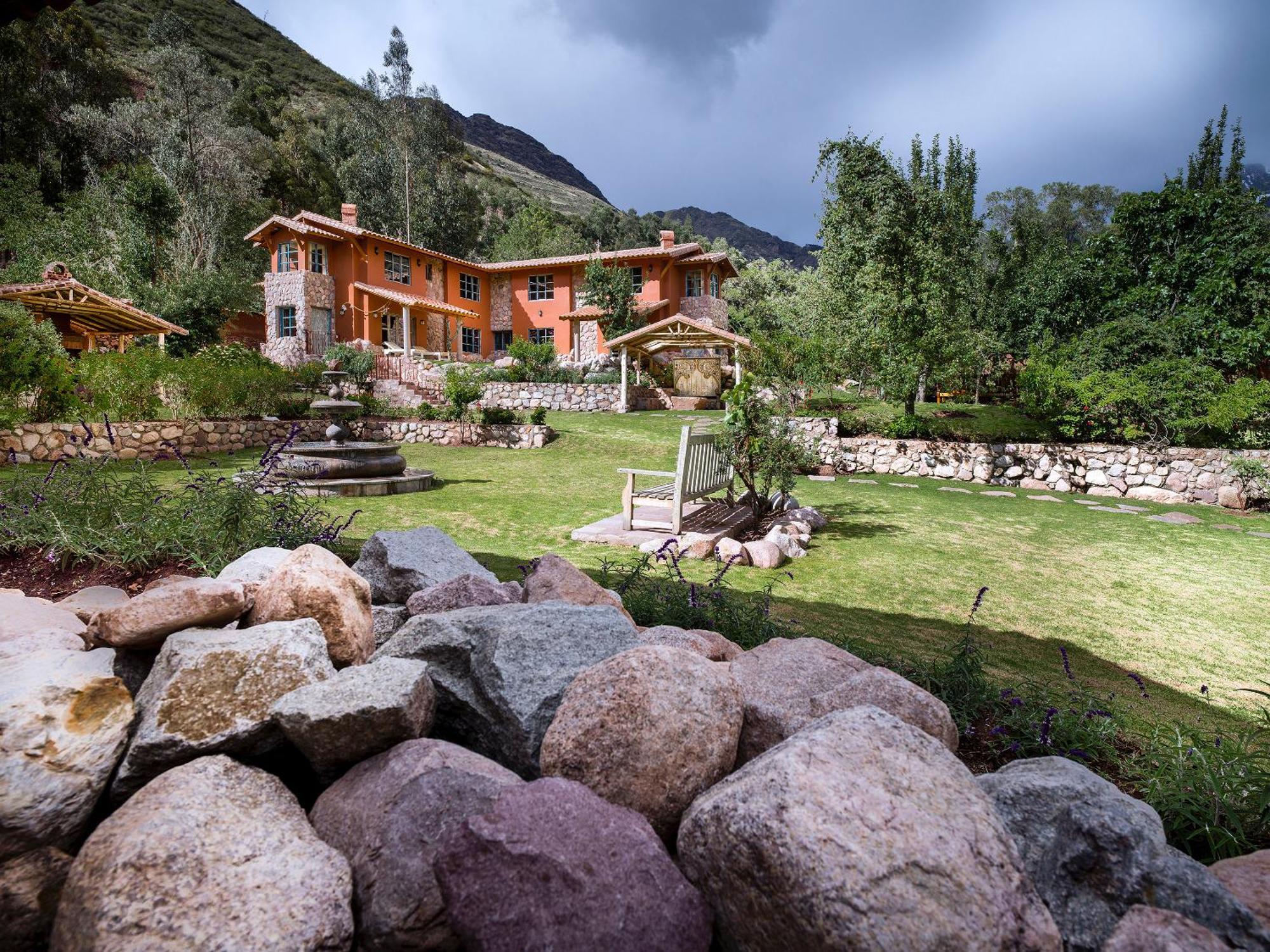 VILLA APU CHICON  Urubamba Bagian luar foto